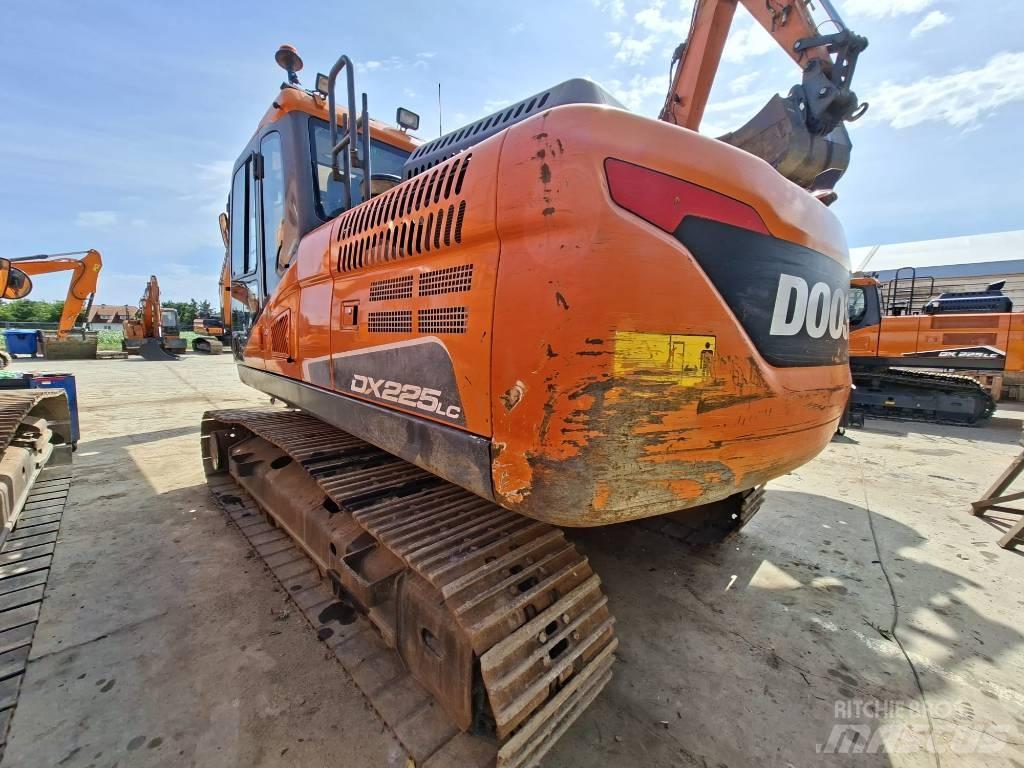 Doosan DX 225 LC-5 Верижен екскаватор
