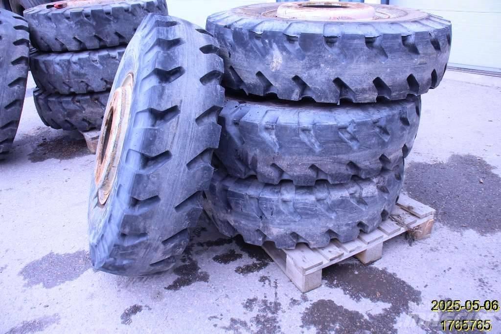 Michelin XMINED2 Гуми