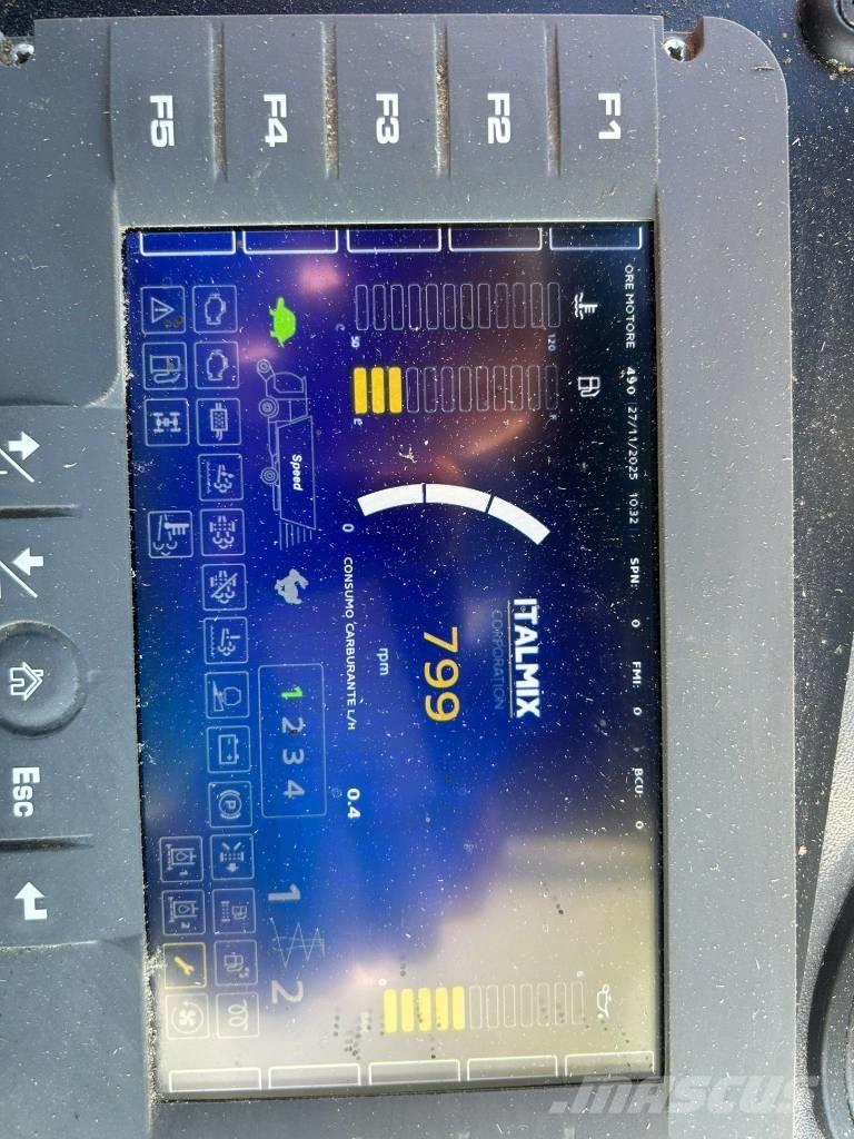  MATRIX ROVER JUMBO Миксер Фидери