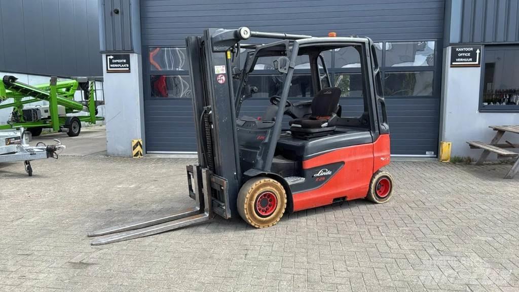 Linde E25L-01 Вилични кари-повдигачи - други