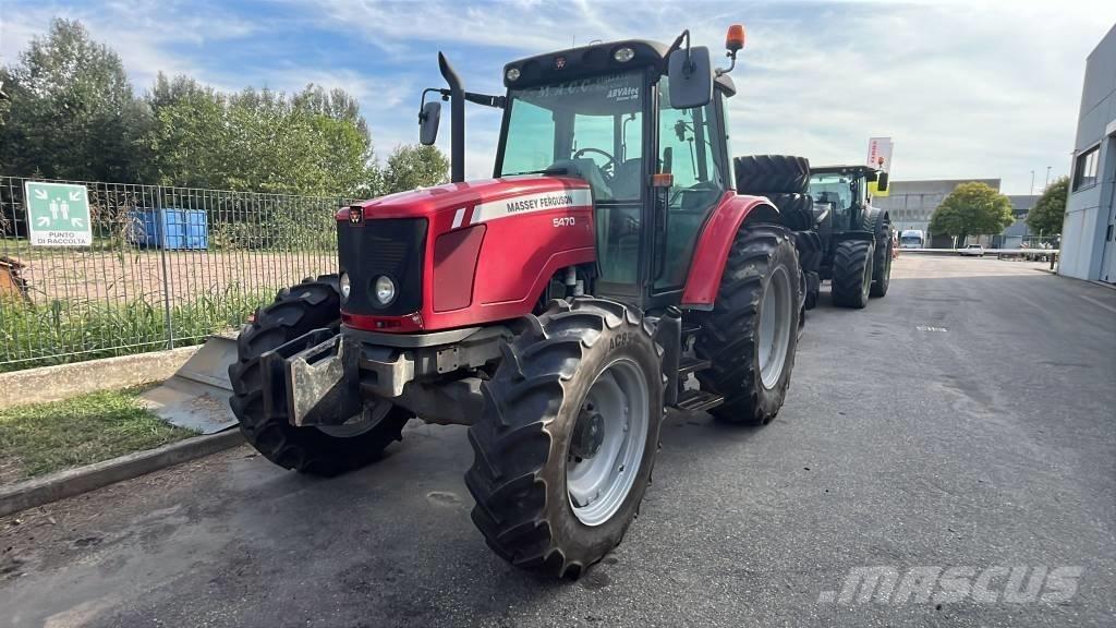 Massey Ferguson 5470 Трактори