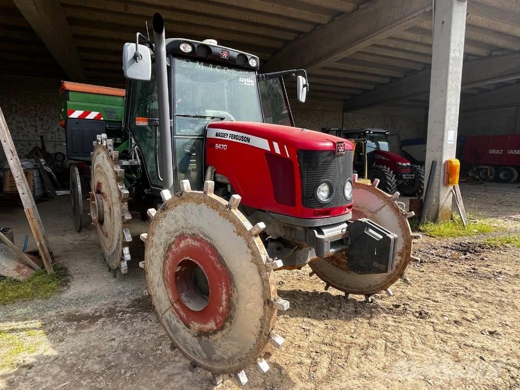 Massey Ferguson 5470 Трактори