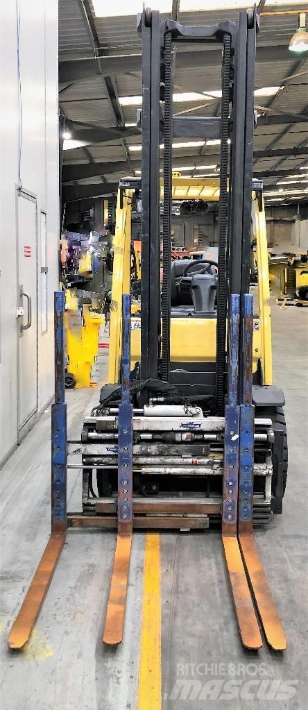 Hyster H3.5FT Камиони с АГУ