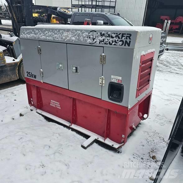 Wacker Neuson G25 Дизелови генератори
