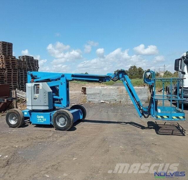 Genie Z34/22 Съчленени стрелови подемници