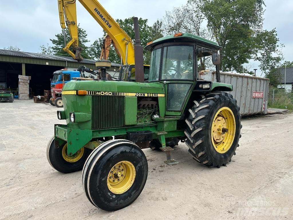 John Deere 4040 Трактори
