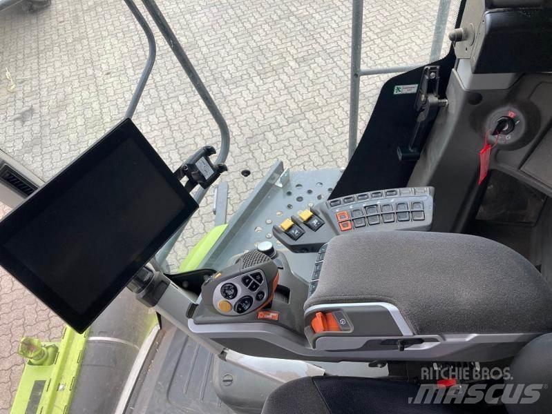 CLAAS LEXION 6600 Комбайни