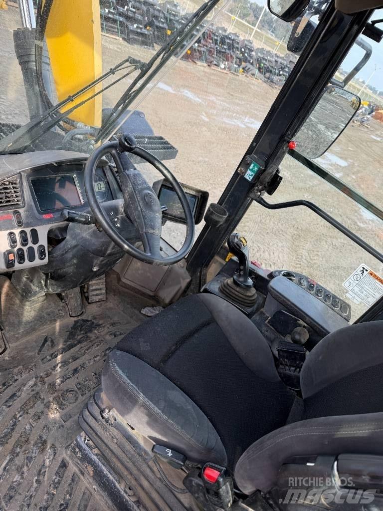 Komatsu WA320-8 Колесни товарачи