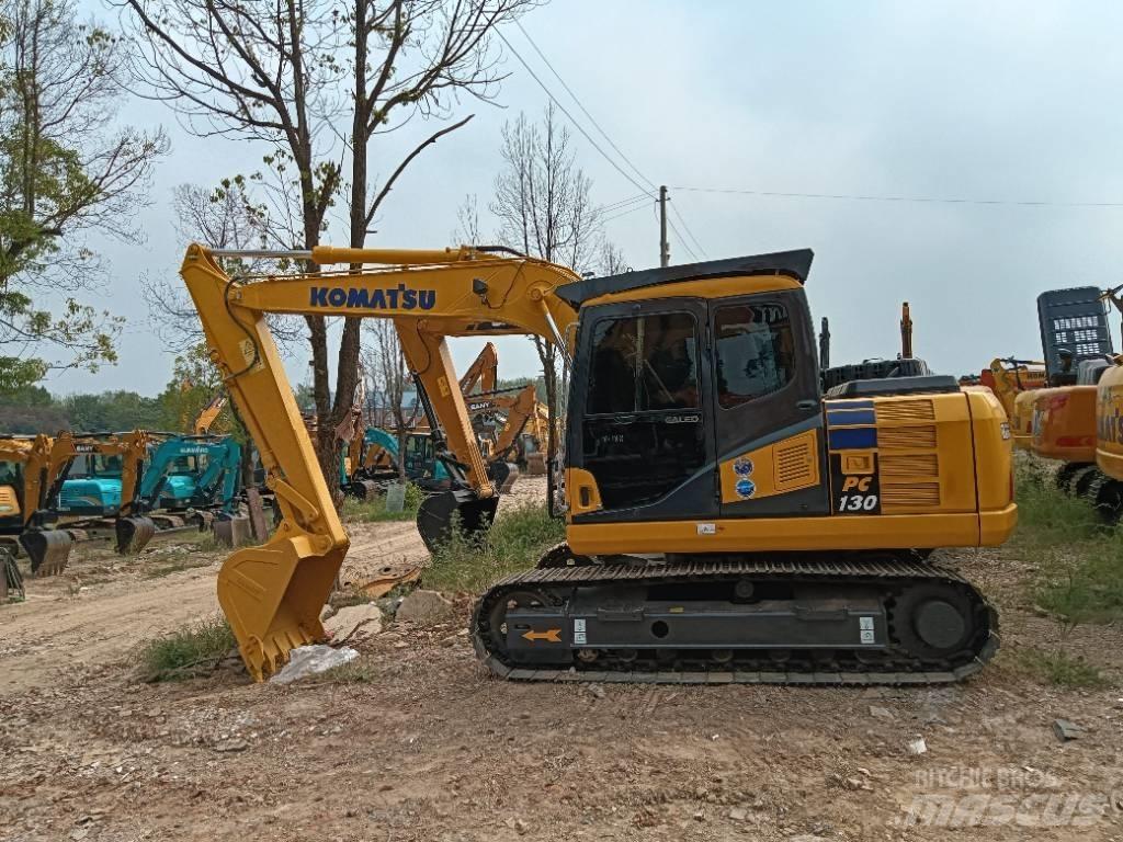 Komatsu PC 130 Средни екскаватори 7т - 12т