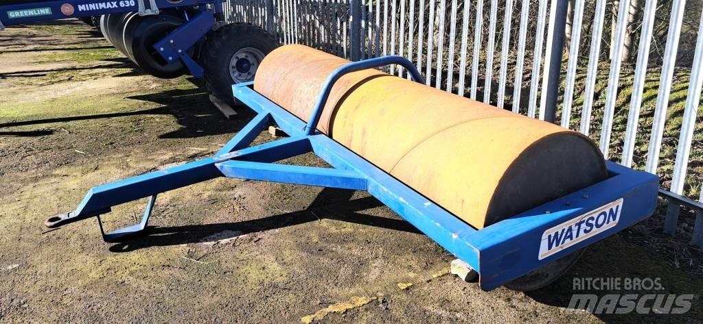Watson 10 FT ROLLER Валяк