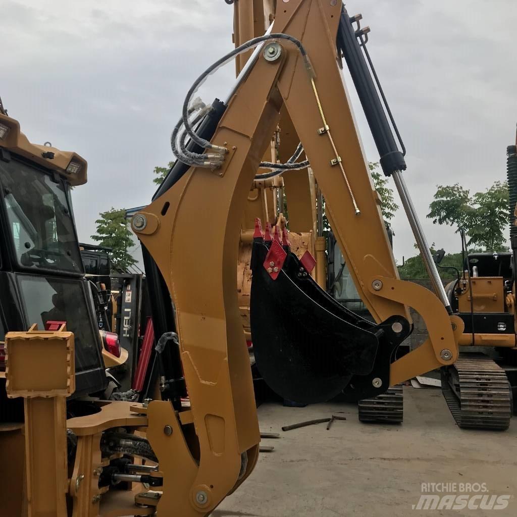 CAT 420 F Товарач със заден ексватор
