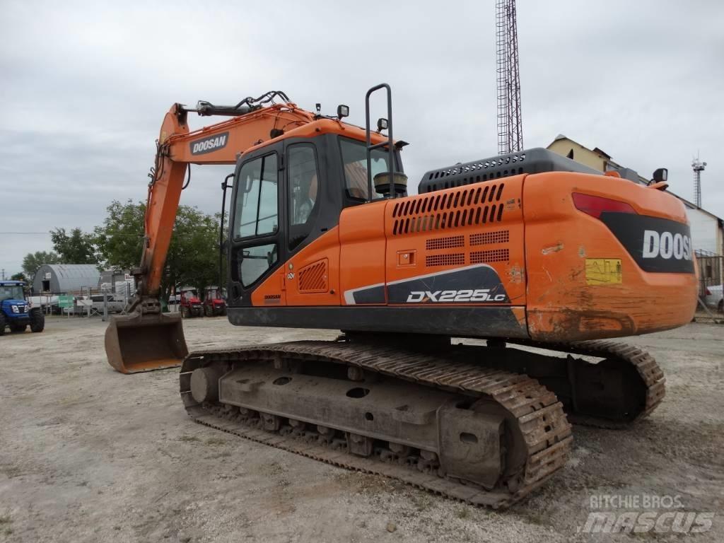 Doosan DX 225 LC-5 Верижен екскаватор