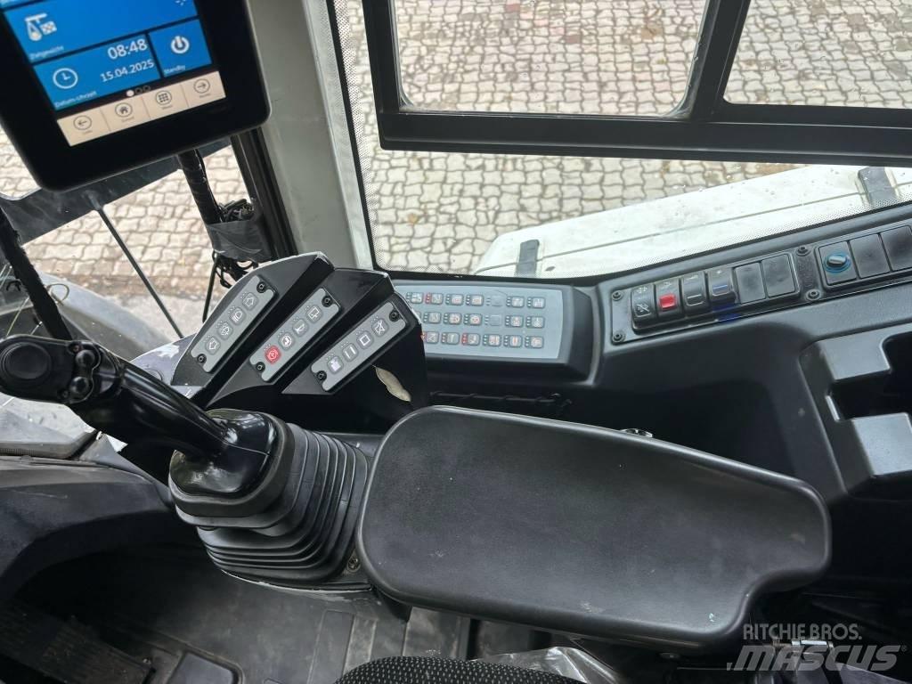 Liebherr L 526 Колесни товарачи