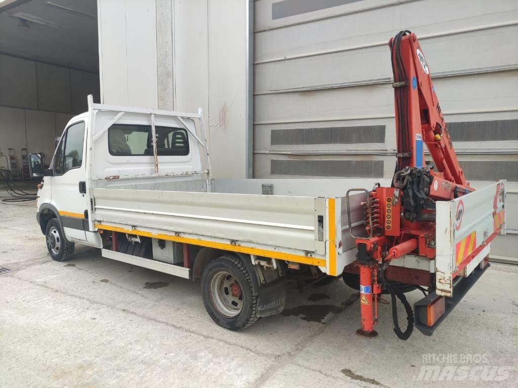 Iveco 50C 15 Фургони
