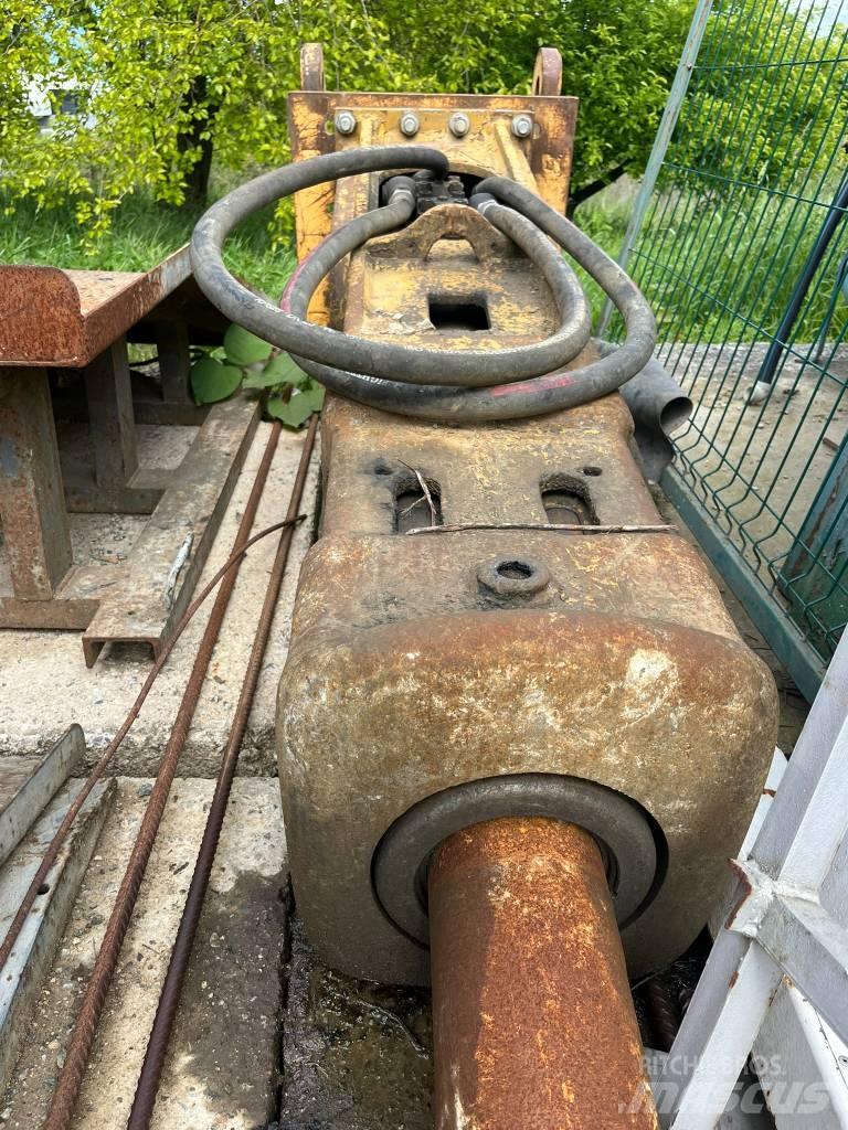 Indeco HP 3000 Чукове/Раздробители
