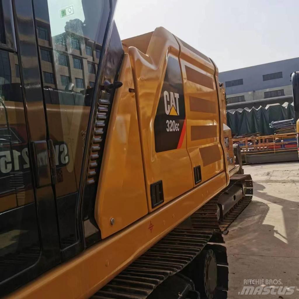 CAT CAT320GC Средни екскаватори 7т - 12т