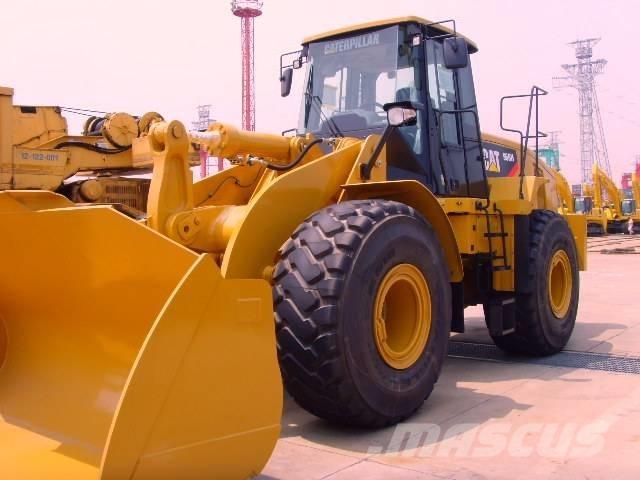 CAT 966H Колесни товарачи