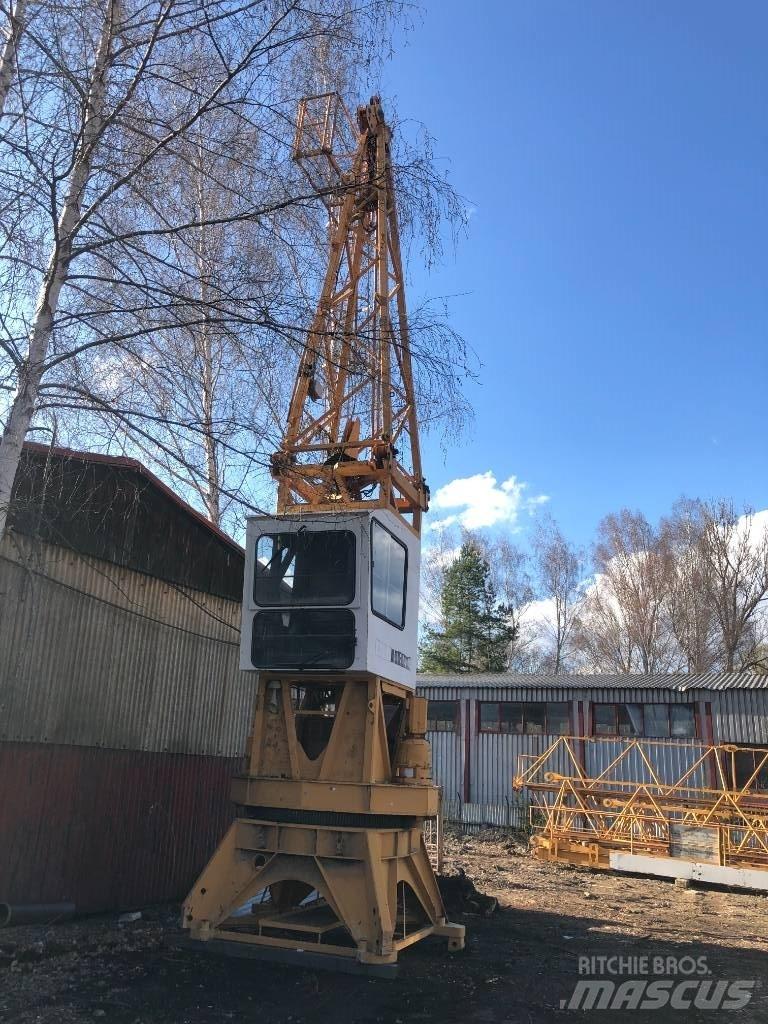 Liebherr 112EC-H Мачтови кранове