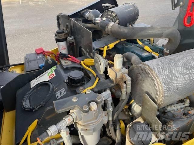 Bomag BW 135 AD-5 Двойни барабанни ролки
