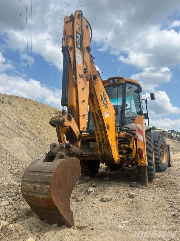 JCB 428D Товарач със заден ексватор