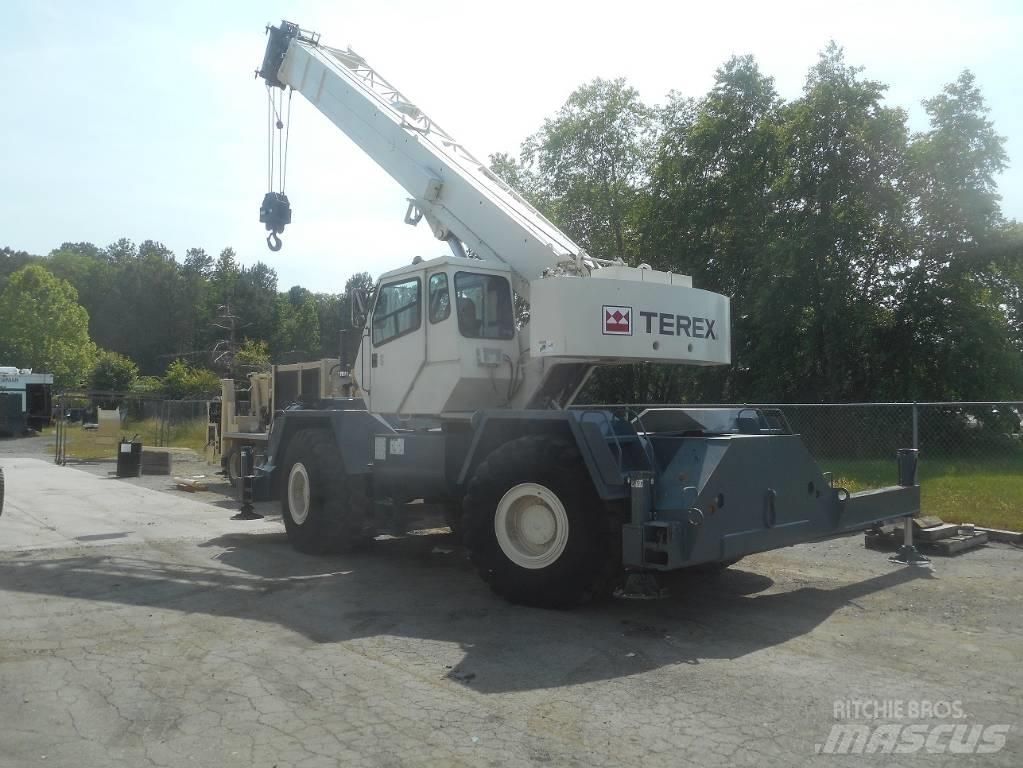 Terex RT 335 Всъдеходни кранове