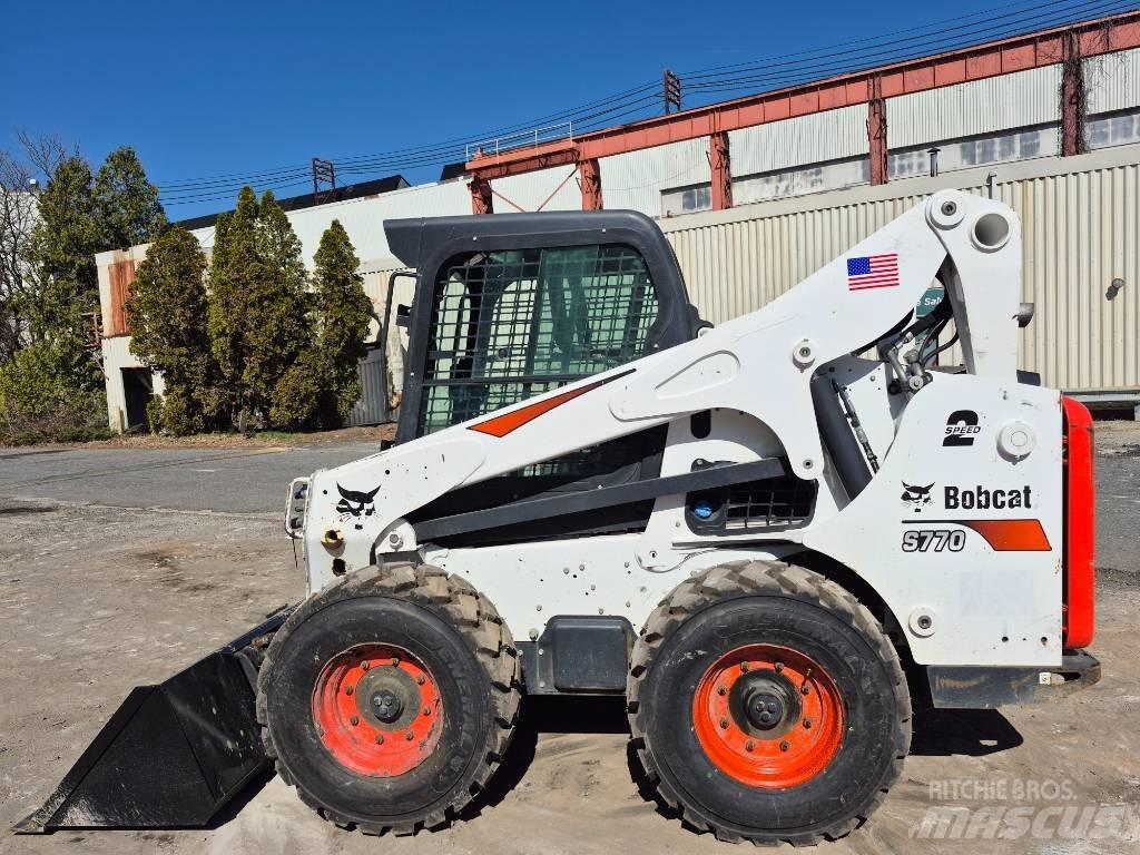 Bobcat S 770 Мини товарачи
