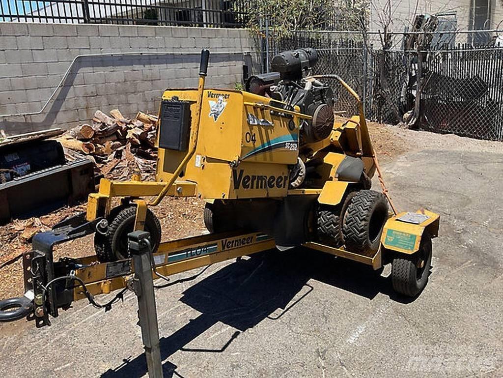 Vermeer SC252 Мелници за пънове
