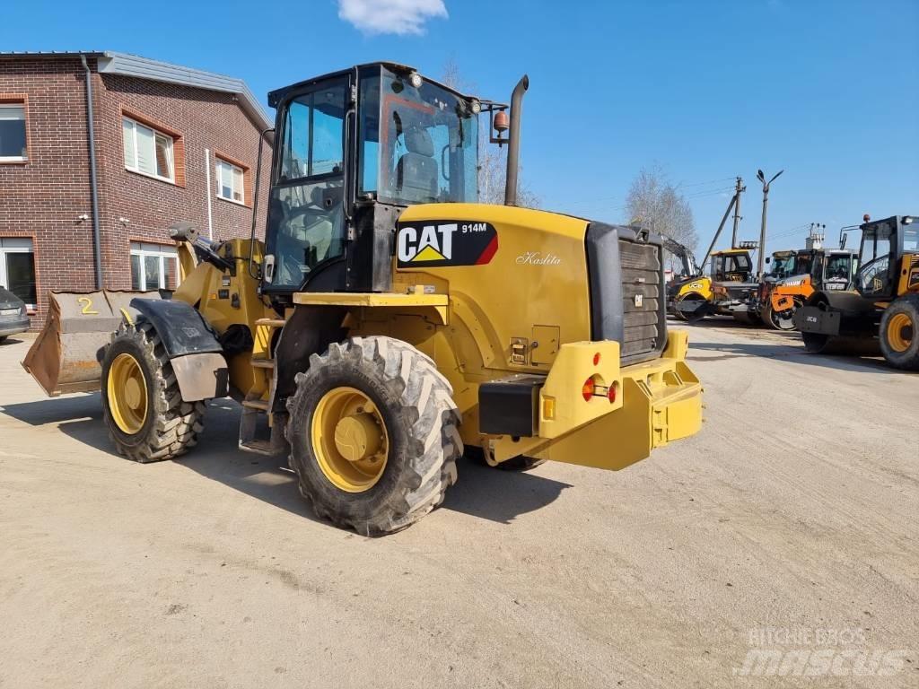 CAT 914 M Колесни товарачи