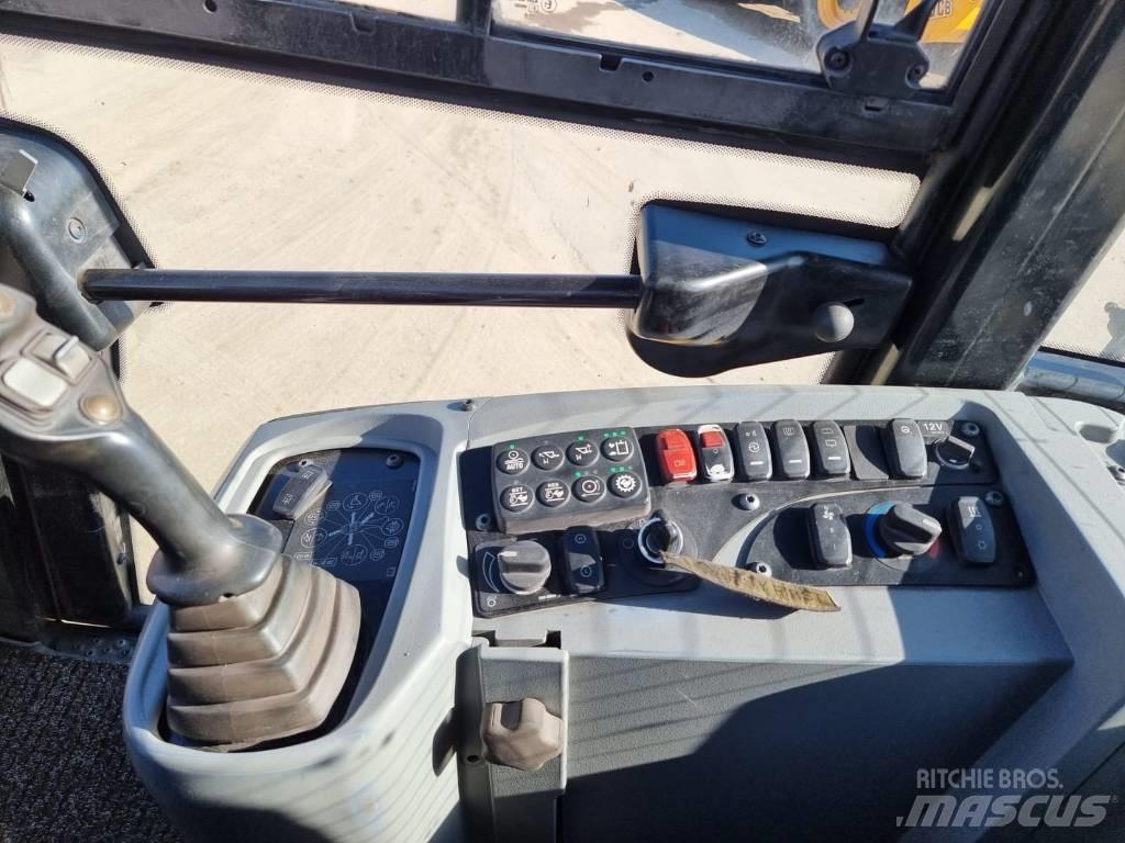 CAT 914 M Колесни товарачи