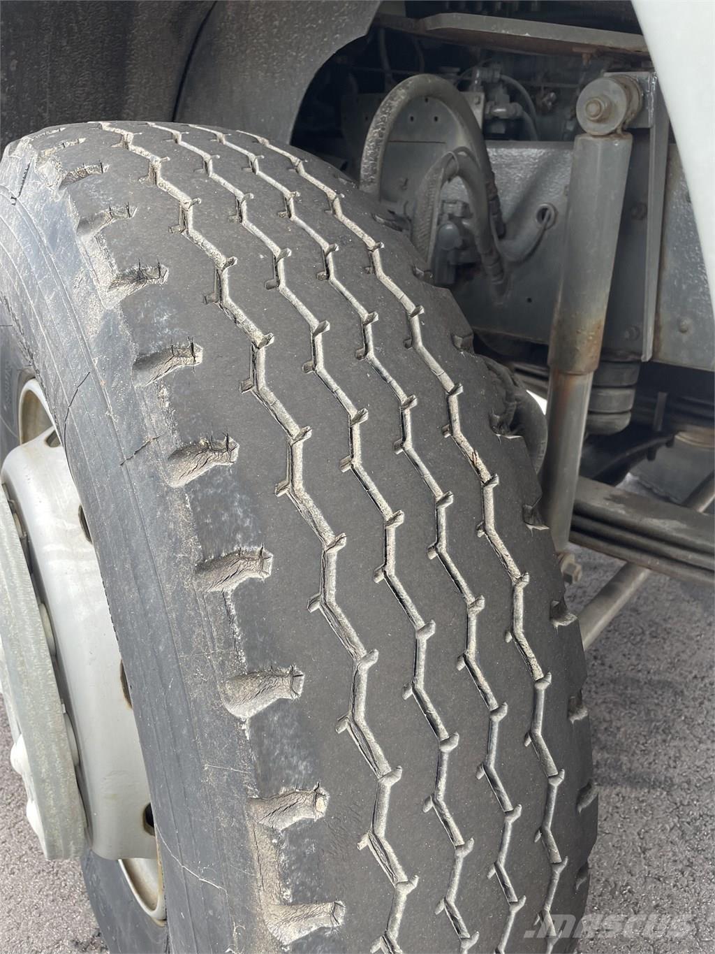 Volvo F 12 Шаси кабини