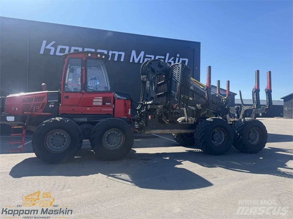 Komatsu 895 Форуардери