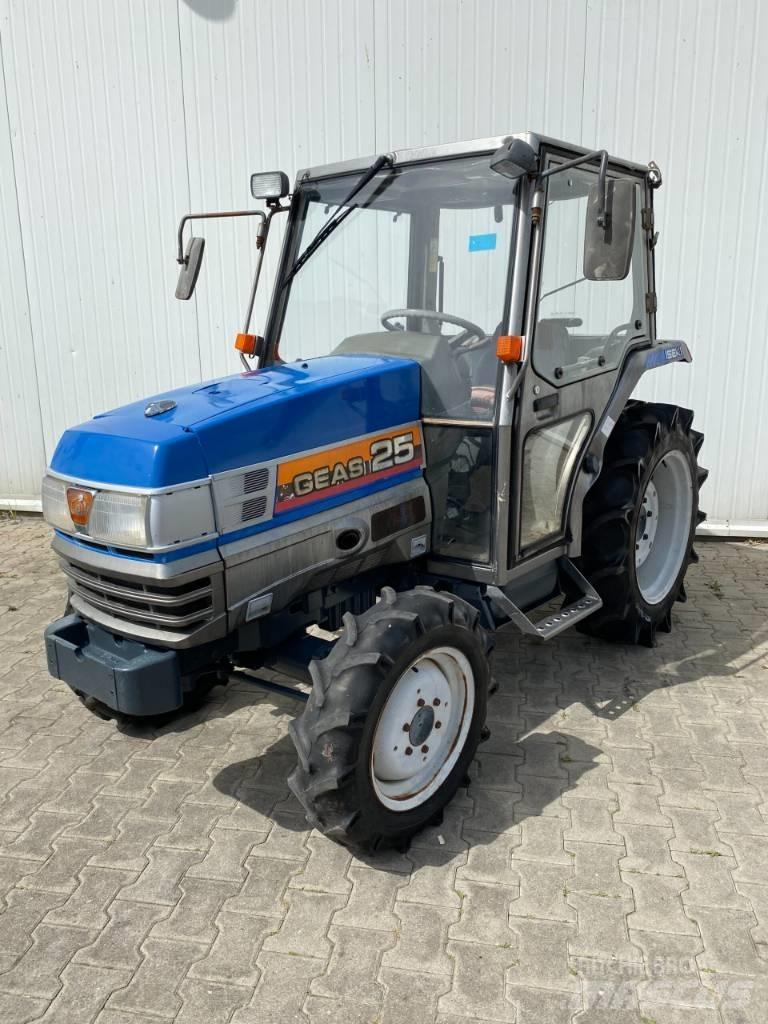 Iseki Geas TG25 Компактни трактори