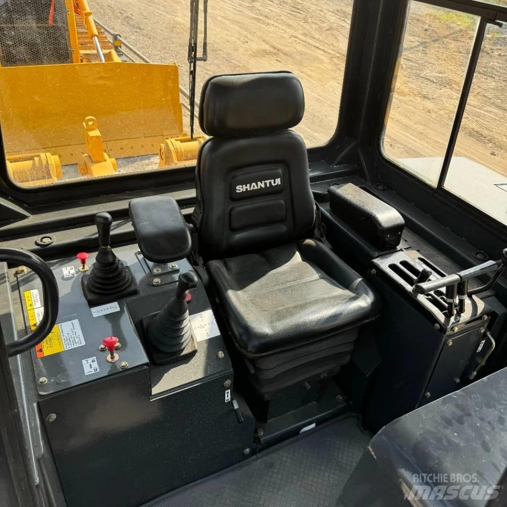 Shantui SD 22 Верижни булдозери
