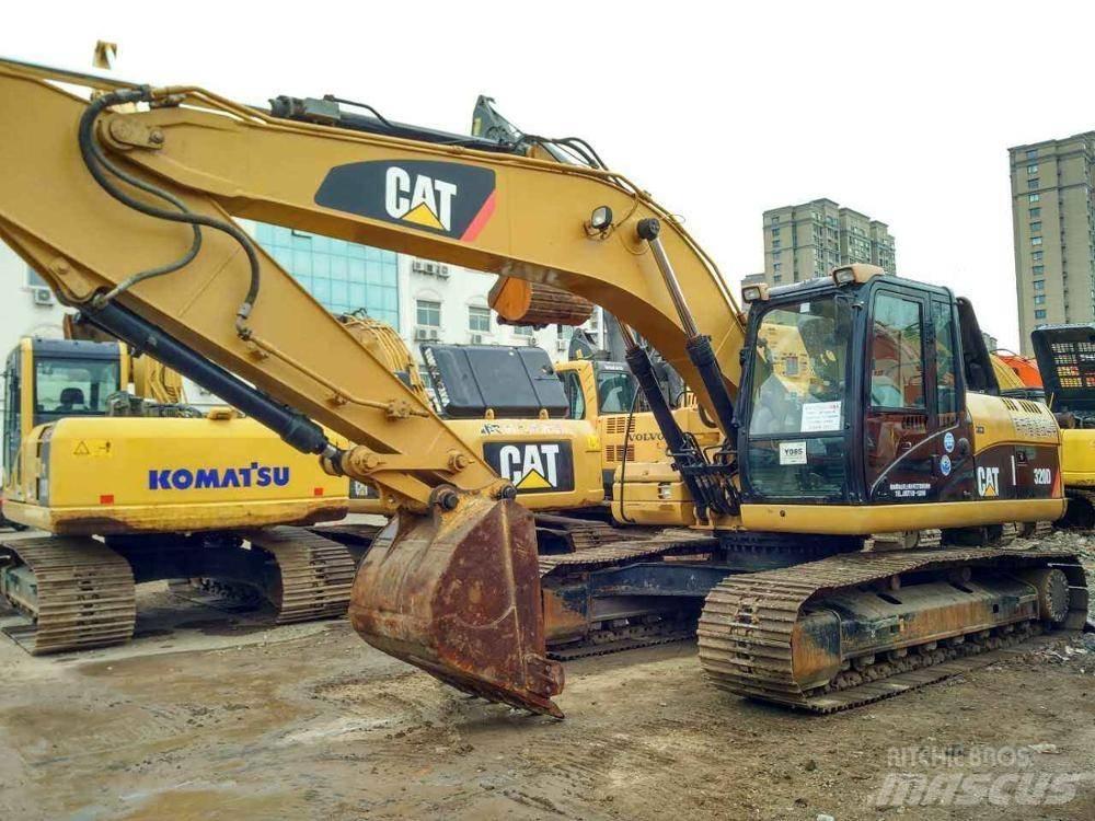 CAT 325 D L Верижен екскаватор