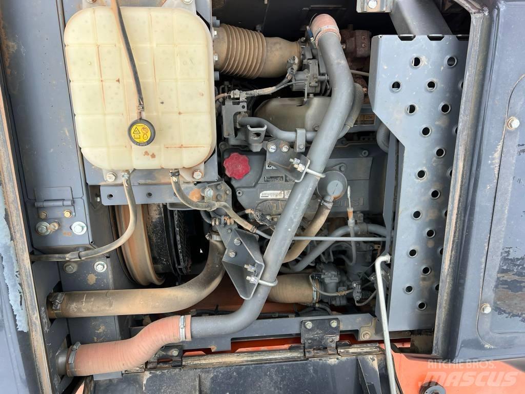 Hitachi ZX 210 LC-6 Верижен екскаватор