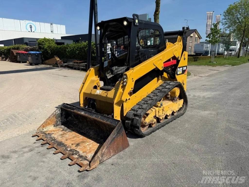 CAT 259D Мини товарачи
