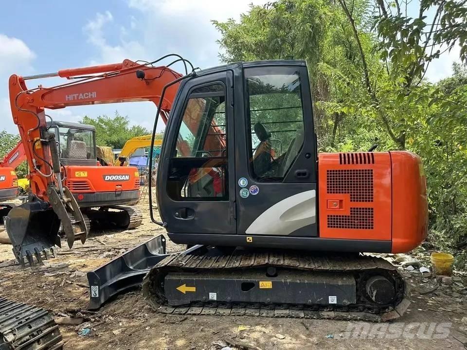 Hitachi ZX60 Мини екскаватори < 7 т