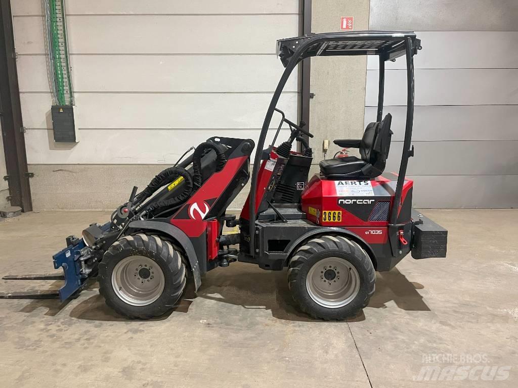 Norcar 7035 Колесни товарачи