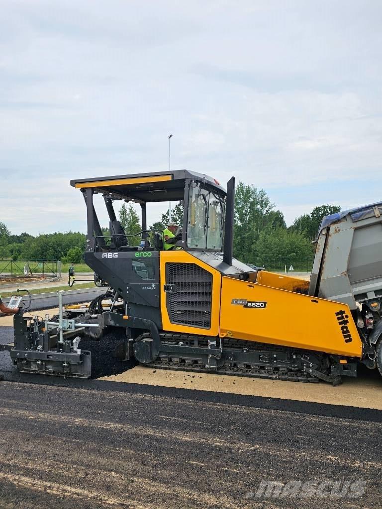 ABG 6820 Машини за асфалт