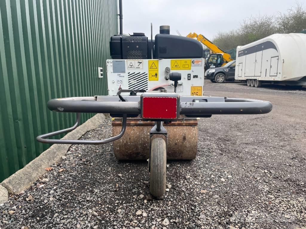 Mecalac MBR 71 Еднобарабанни ролки
