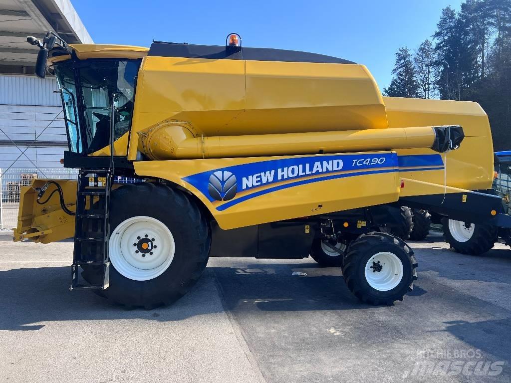 New Holland TC 4.90 Комбайни