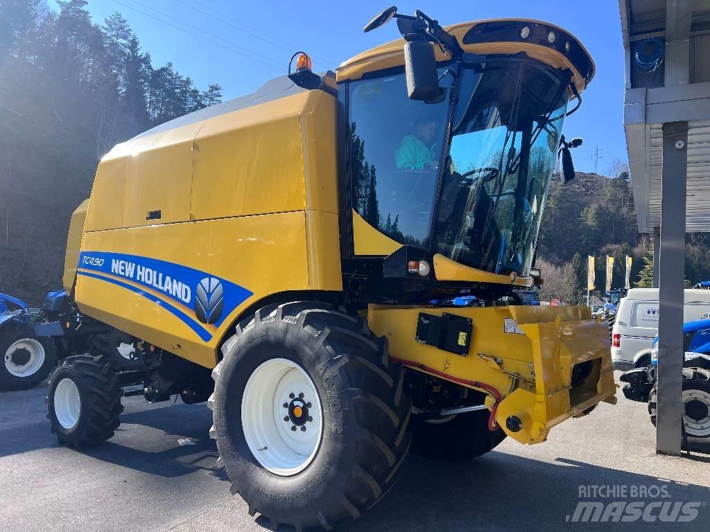 New Holland TC 4.90 Комбайни