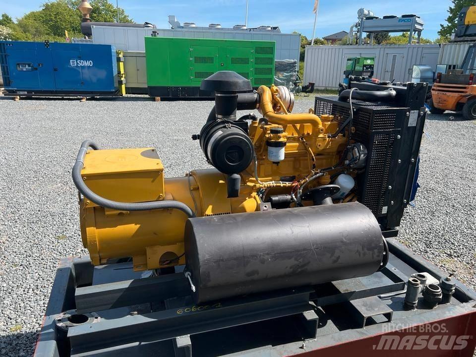 John Deere 60 KVA Дизелови генератори
