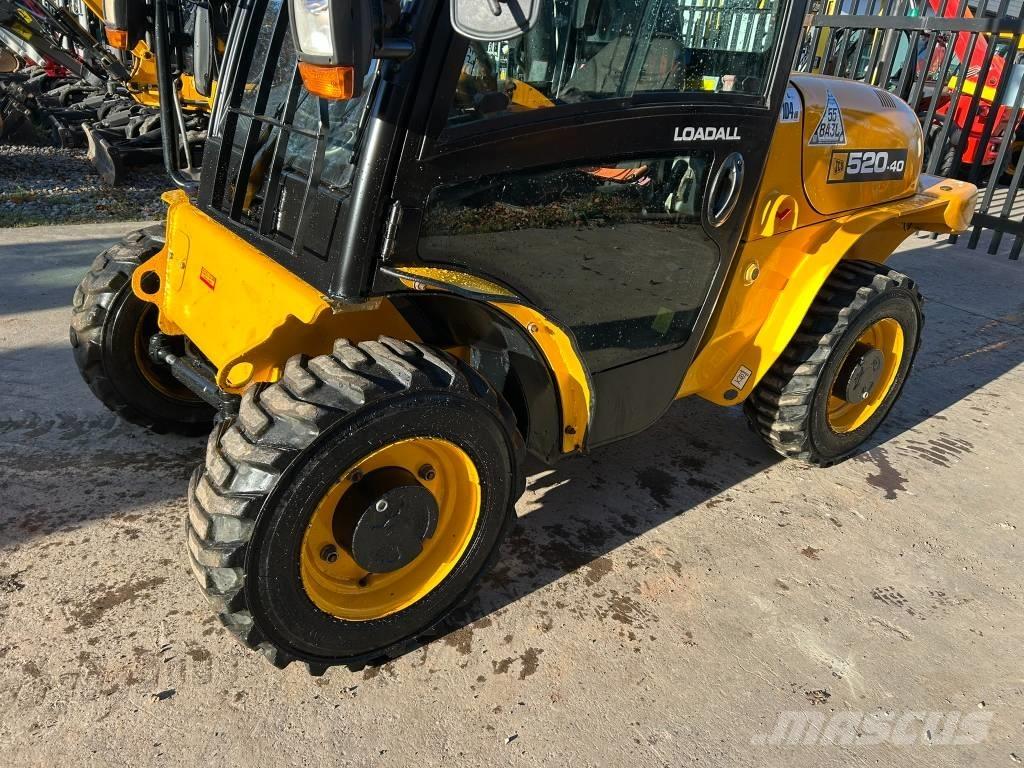JCB 520-40 Телескопични товарачи