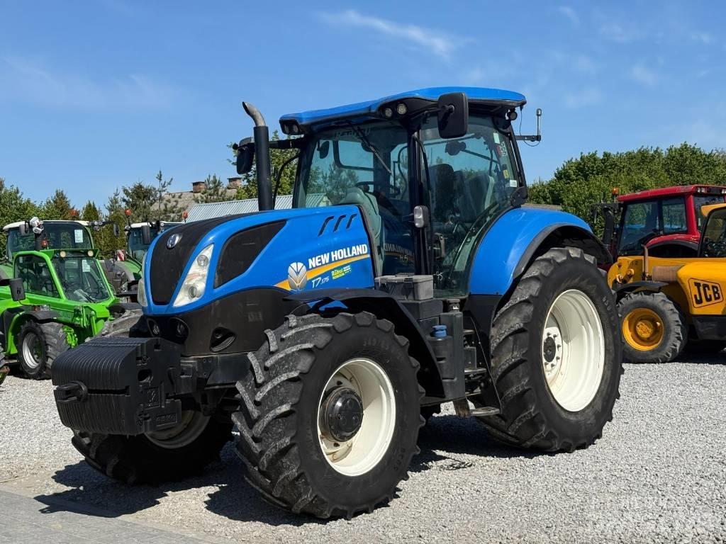 New Holland T 7.175 Трактори