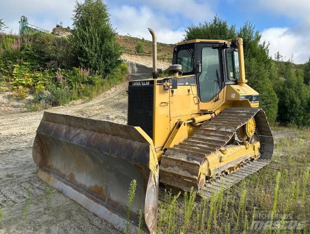 CAT D 5 M LGP Верижни булдозери
