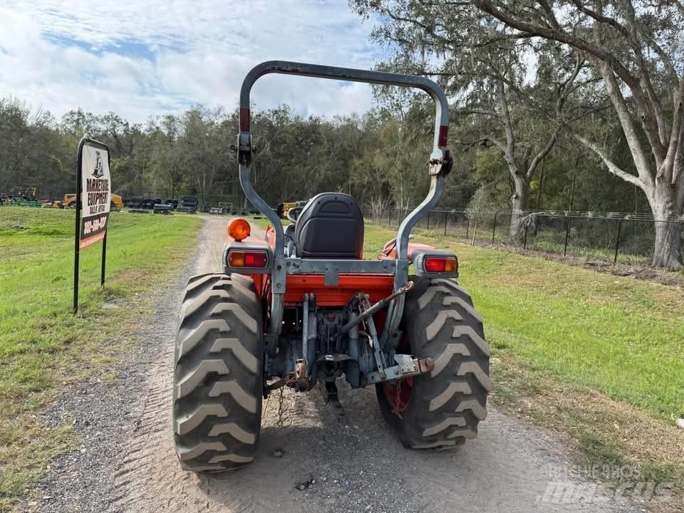 Kubota L 3130 Трактори