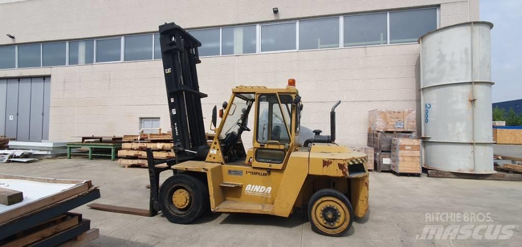 CAT DP 80 Дизелови камиони