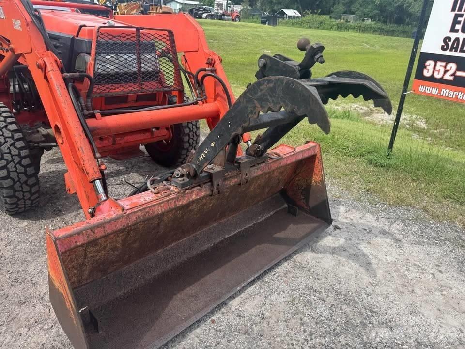 Kubota 3710 Трактори