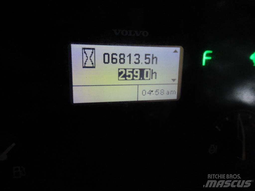 Volvo L 30 G Колесни товарачи